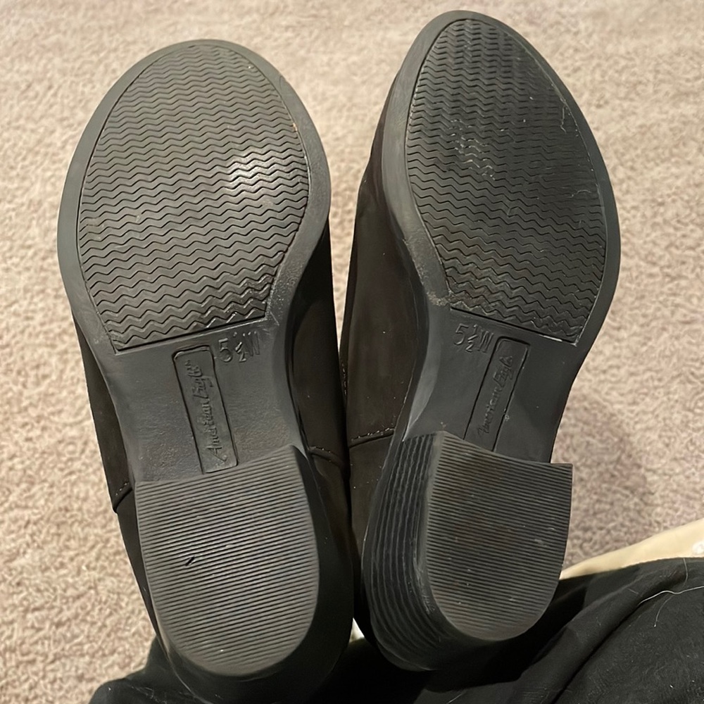 Little booties - Picture 3 of 4